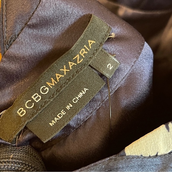 BCBGMaxazia Midnight Blue & Cream Abstract Print Full Length Silk Halter Dress - Picture 4 of 12